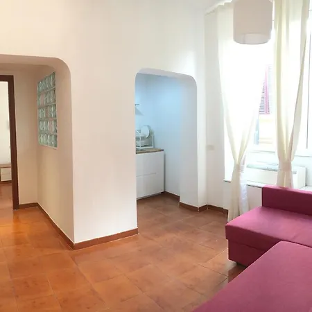 Lovelyapart Cavour